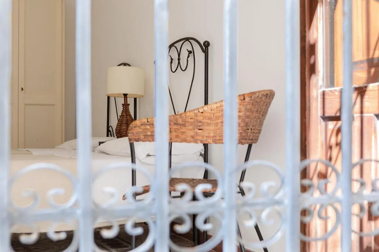Salomone Apartments I By Wonderful Italy 시라쿠사